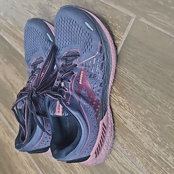 Brooks Adrenaline GTS 21 Women's Running Shoes Sz 9 - Picture 4 of 7